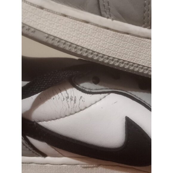 Nike Air Jordan 1 Retro Low OG GS Wolf Grey Barons CZ0858-110 Kids Size 7Y - Picture 14 of 16